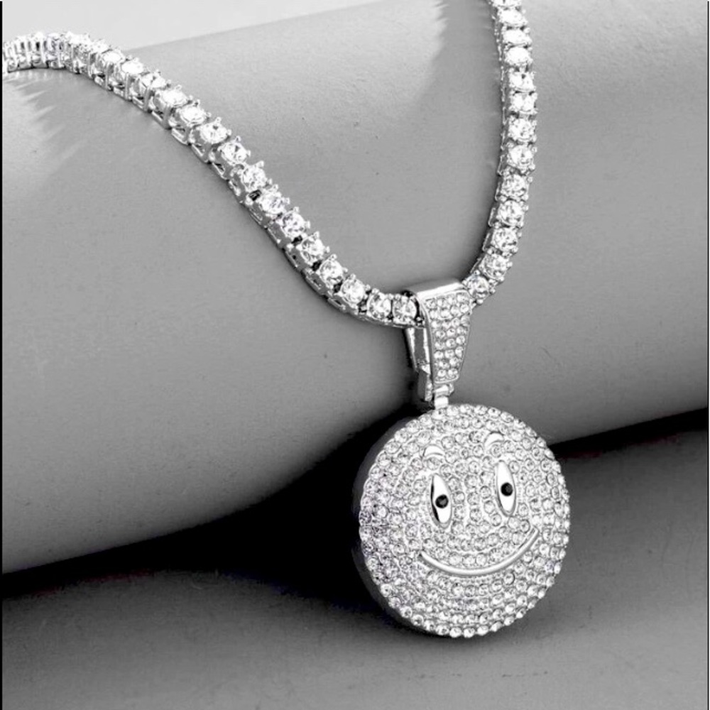 🙂 Icy Smiley Necklace 🙂